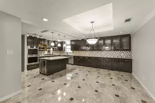5147 Beechnut St, Houston, TX 77096 - Photo 10