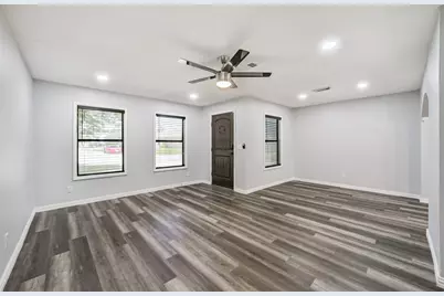 1206 Layton Street, Baytown, TX 77520 - Photo 8