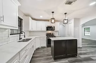 1206 Layton St, Baytown, TX 77520 - Photo 12