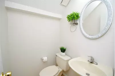 4219 Field Meadow Drive, Katy, TX 77449 - Photo 18