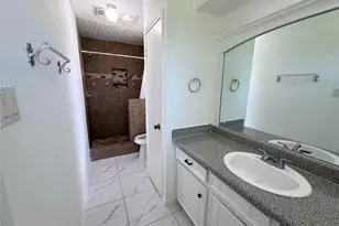 12214 Corona Ln, Houston, TX 77072 - Photo 24