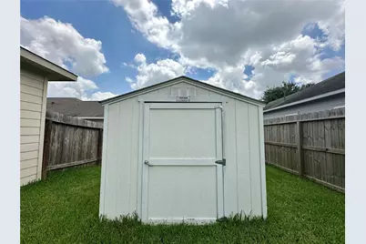 11111 Kingsnorth Drive, Tomball, TX 77375 - Photo 46