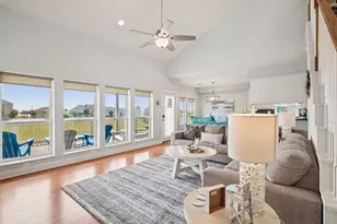 18423 Shaman Dr, Galveston, TX 77554 - Photo 6