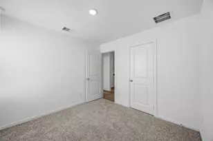 4812 Peanut Butter and Jelly Dr, Houston, TX 77048 - Photo 16
