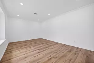1123 Suwanee Ln, Houston, TX 77090 - Photo 14