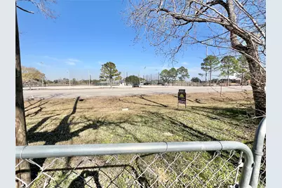 303 Brigadoon Lane, Friendswood, TX 77546 - Photo 20