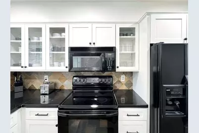 2012 E Lacey Oak Circle, The Woodlands, TX 77380 - Photo 8