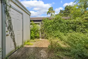 5864 Village Forest Ct, Houston, TX 77092 - Photo 14