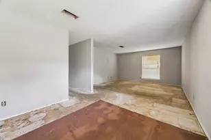 5864 Village Forest Ct, Houston, TX 77092 - Photo 12
