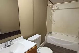 2501 Mcdonald Rd, Oyster Creek, TX 77541 - Photo 8