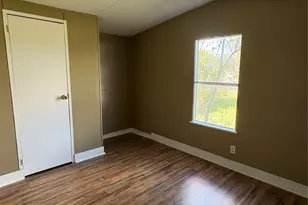 2501 Mcdonald Rd, Oyster Creek, TX 77541 - Photo 6