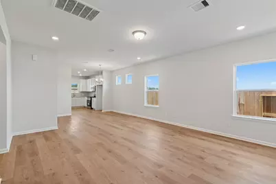 21839 Cypress Vine, Splendora, TX 77372 - Photo 6