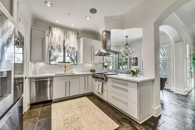 30 Hackberry Lane #A, Houston, TX 77027 - Photo 10