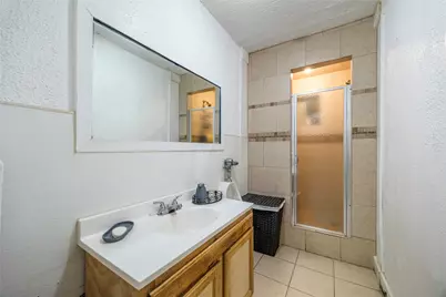 9210 Ashville Drive, Houston, TX 77051 - Photo 14