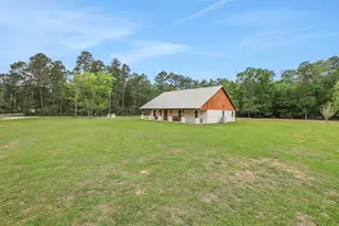 413 Barnett Ln, Livingston, TX 77351 - Photo 20
