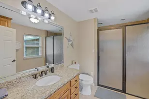 413 Barnett Ln, Livingston, TX 77351 - Photo 16