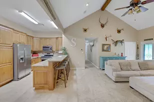 413 Barnett Ln, Livingston, TX 77351 - Photo 12