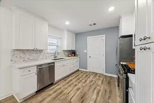 4102 Ave M 1/2, Galveston, TX 77550 - Photo 12