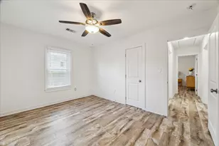 4102 Ave M 1/2, Galveston, TX 77550 - Photo 18