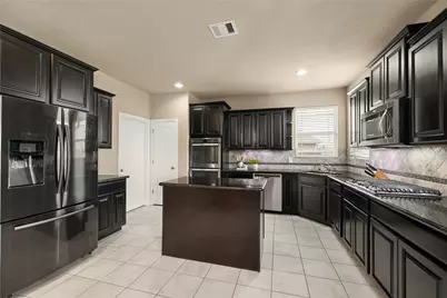 14407 Meadowlands Drive, Mont Belvieu, TX 77523 - Photo 14