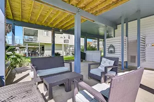 13819 San Domingo Dr, Galveston, TX 77554 - Photo 10
