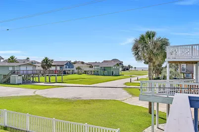 13819 San Domingo Drive, Galveston, TX 77554 - Photo 34