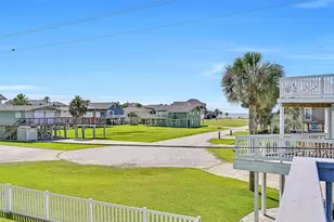 13819 San Domingo Dr, Galveston, TX 77554 - Photo 34