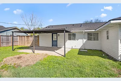 10230 Valencia Drive, Houston, TX 77013 - Photo 22