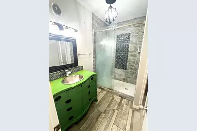 4001 Tanglewilde Street #1203, Houston, TX 77063 - Photo 6