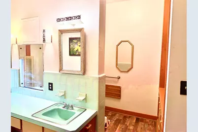 607 W Fox Street, Caldwell, TX 77836 - Photo 10