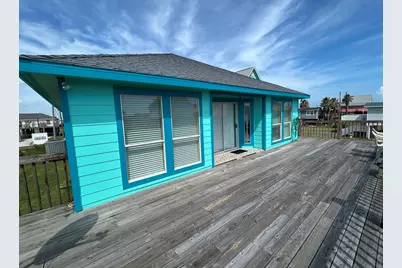 419 Thunder Road, Surfside Beach, TX 77541 - Photo 2