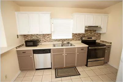 419 Thunder Road, Surfside Beach, TX 77541 - Photo 10