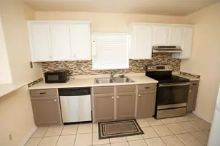 419 Thunder Rd, Surfside Beach, TX 77541 - Photo 10