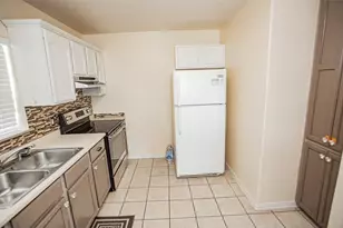 419 Thunder Rd, Surfside Beach, TX 77541 - Photo 16