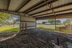 1051 FM109, Brenham, TX 77833 - Photo 34