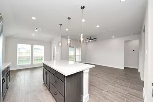 235 Orchard Laurel Dr, Alvin, TX 77511 - Photo 24