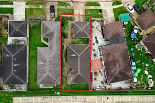 9206 Homeland Dr, Houston, TX 77083 - Photo 36