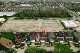 9206 Homeland Dr, Houston, TX 77083 - Photo 38