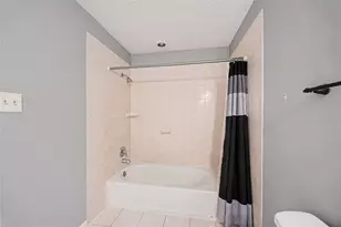 9206 Homeland Dr, Houston, TX 77083 - Photo 28