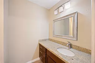 9206 Homeland Dr, Houston, TX 77083 - Photo 20