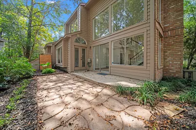 45 N Lakeridge Circle, The Woodlands, TX 77381 - Photo 18