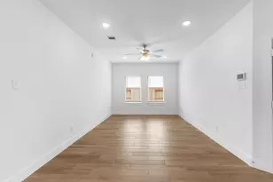 626 Escondido Dr, Dayton, TX 77535 - Photo 10