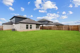 626 Escondido Dr, Dayton, TX 77535 - Photo 36