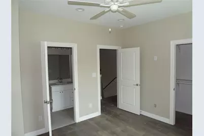 3232 Creekmont Dr, Houston, TX 77091 - Photo 10