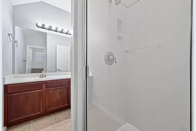 8910 Minola Oaks Drive, Houston, TX 77064 - Photo 28