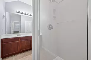 8910 Minola Oaks Dr, Houston, TX 77064 - Photo 28