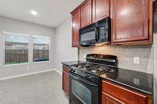 8910 Minola Oaks Dr, Houston, TX 77064 - Photo 16