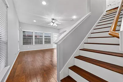 8910 Minola Oaks Drive, Houston, TX 77064 - Photo 18