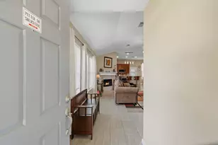 3204 Meadow Bay Ln, League City, TX 77539 - Photo 8
