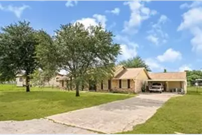 32114 Robin Lane, Waller, TX 77484 - Photo 2